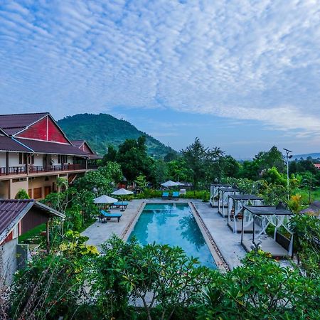 Boreirum Thmorda Hotel Resort カンポット エクステリア 写真